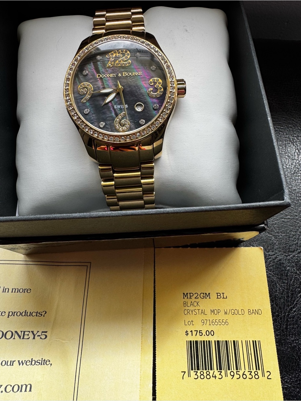 Vintage Dooney & Bourke Gold Tone Watch with Black Mother-of-Pearl Dial - Picture 2 of 6